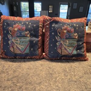 2 Laurel‎ Burch Cat Tapestry Throw Pillows Square Christmas Present Stars 18x18